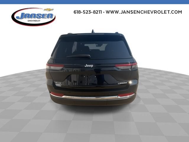 2025 Jeep Grand Cherokee Laredo 4x4