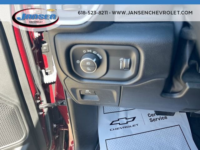 2023 RAM 1500 Big Horn Crew Cab 4x4 5'7" Box