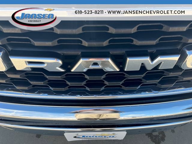 2023 RAM 1500 Big Horn Crew Cab 4x4 5'7" Box