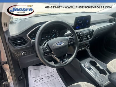 2022 Ford Escape SE