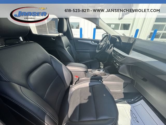 2024 Ford Escape Platinum