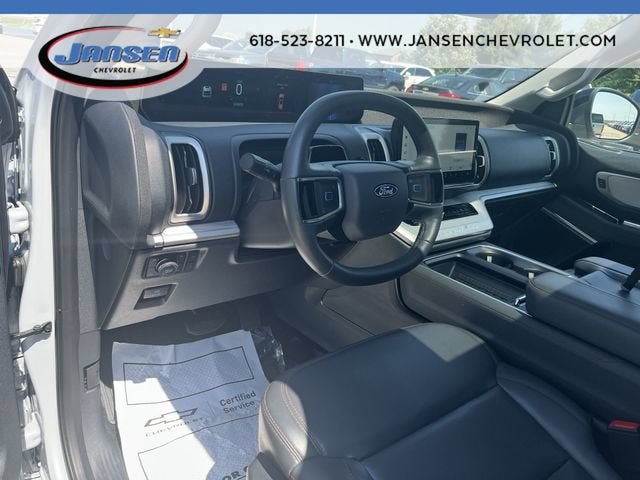 2025 Ford Expedition Max Active