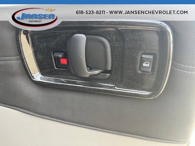 2021 Chevrolet Express Passenger 2500 LS