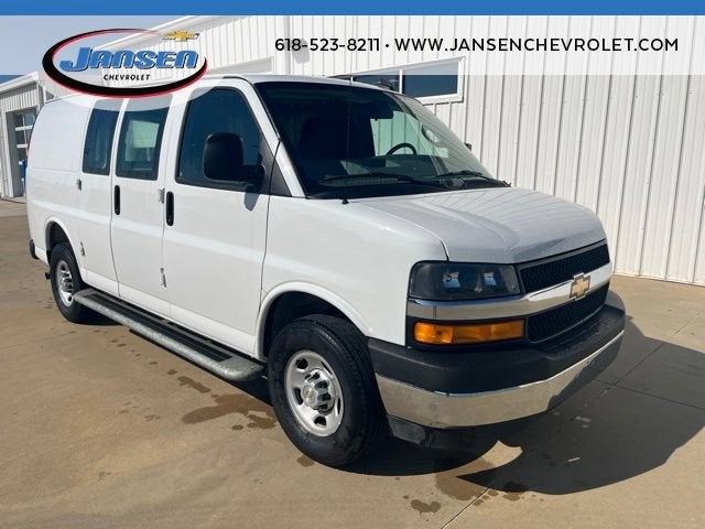 2025 Chevrolet Express Cargo WT