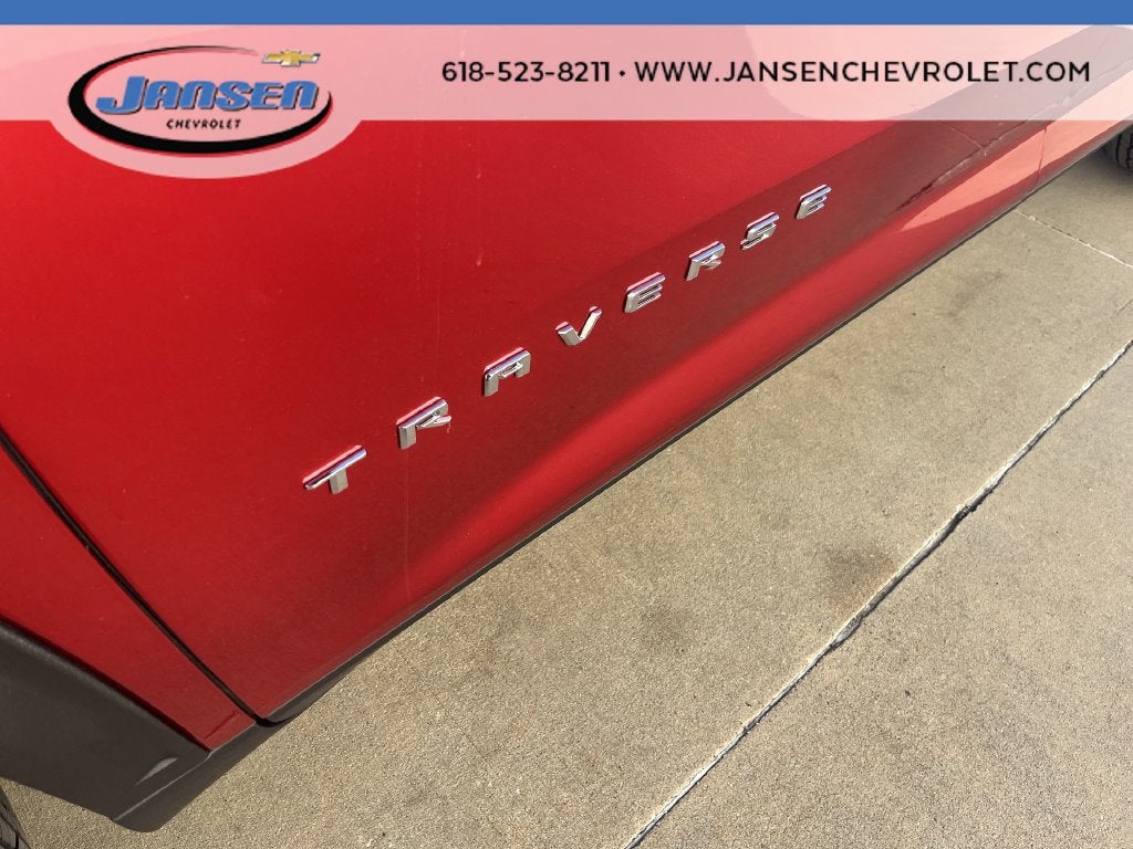 2027 Chevrolet Traverse LT