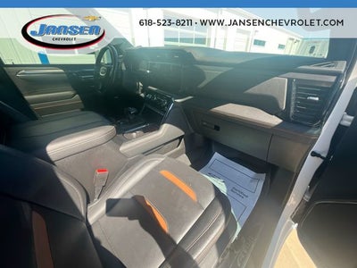2023 GMC Sierra 1500 AT4