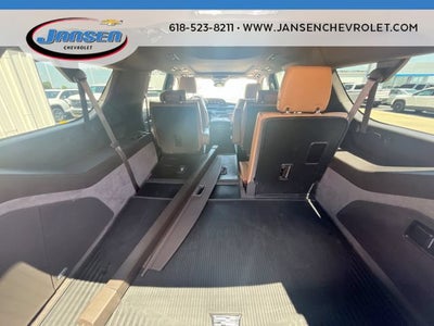 2023 Cadillac Escalade ESV Sport