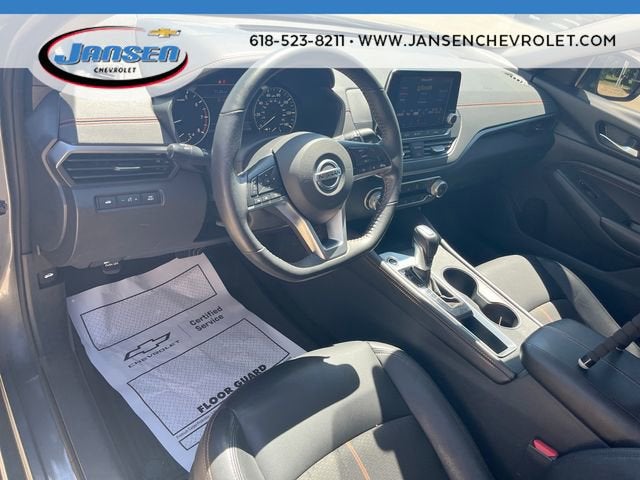 2022 Nissan Altima SR FWD