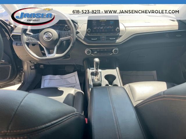 2022 Nissan Altima SR FWD