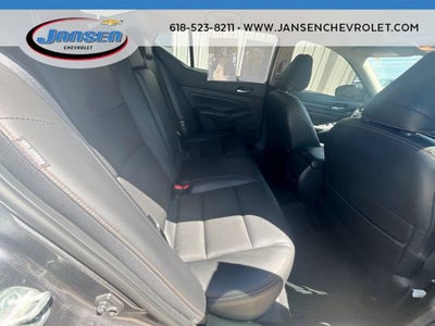 2022 Nissan Altima SR FWD