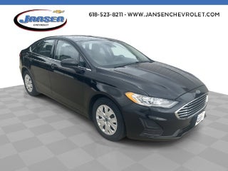 2019 Ford Fusion S