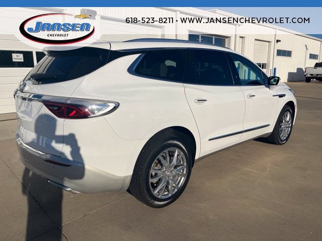 2024 Buick Enclave Essence