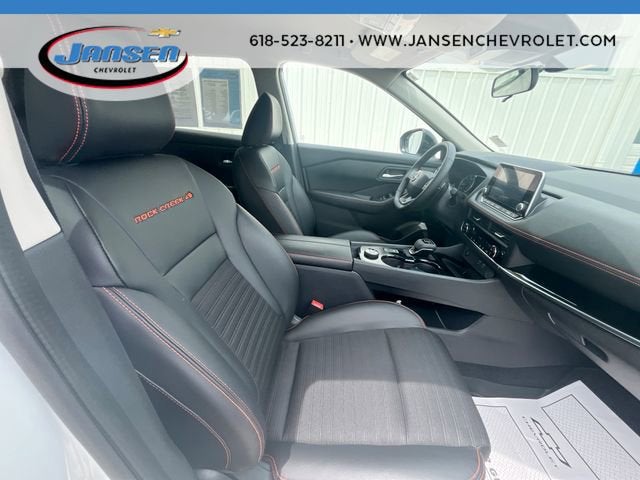 2025 Nissan Rogue Rock Creek