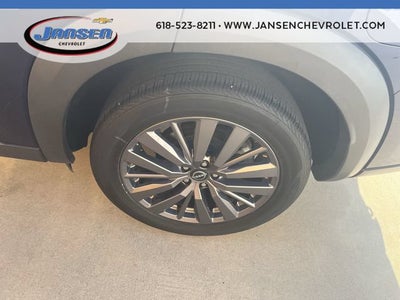 2023 Nissan Pathfinder SL 4WD