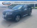 2025 Nissan Pathfinder Platinum