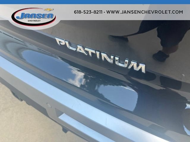 2025 Nissan Pathfinder Platinum