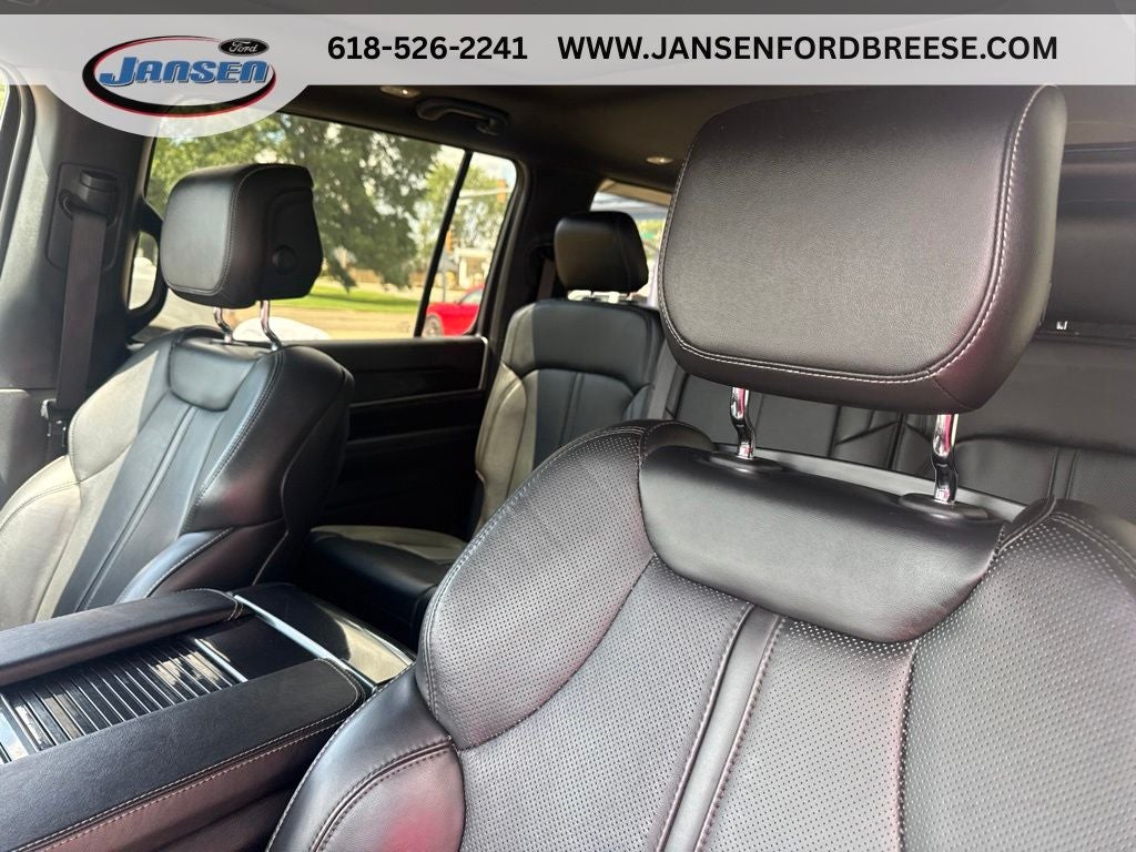 2024 Jeep Wagoneer Base