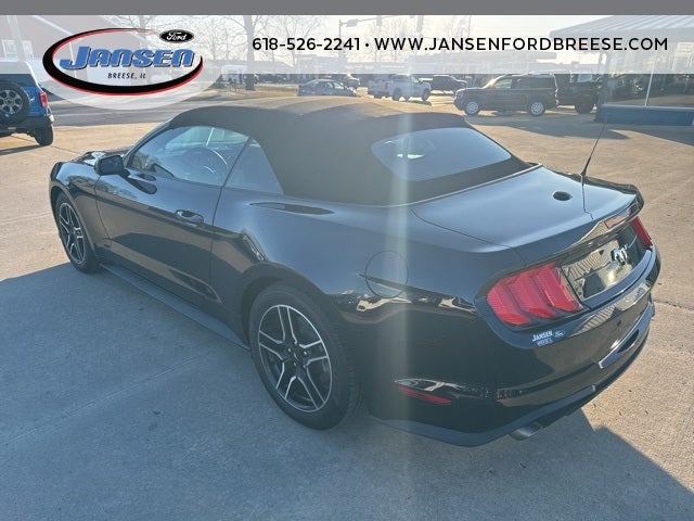 2021 Ford Mustang EcoBoost