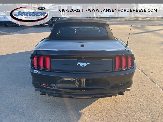 2021 Ford Mustang EcoBoost