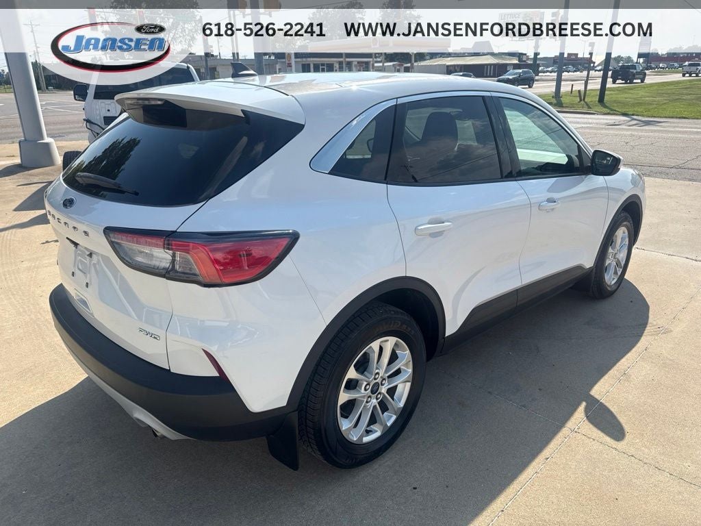 2021 Ford Escape SE