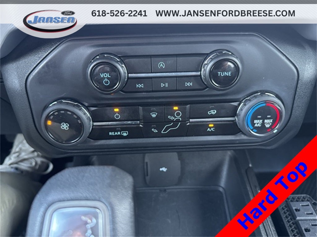 2023 Ford Bronco Base