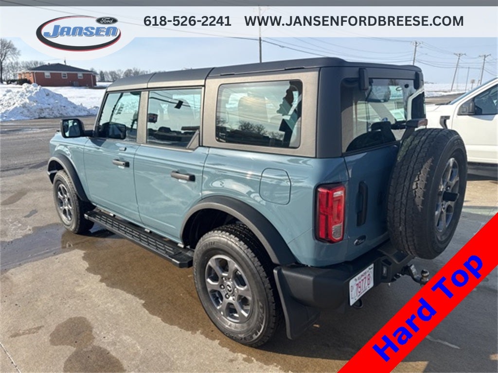 2023 Ford Bronco Base