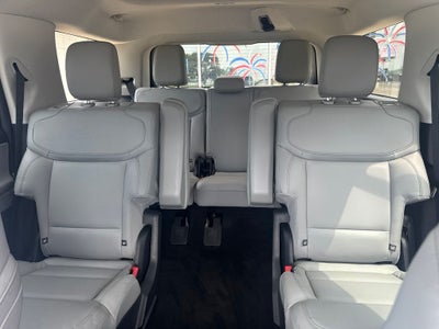 2027 Ford Expedition Active