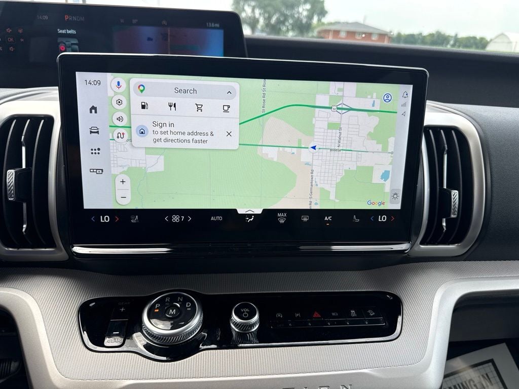 2027 Ford Expedition Active