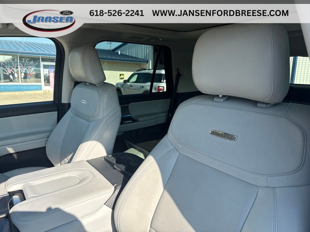 2025 Ford Expedition Platinum