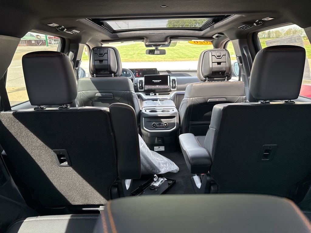 2026 Ford Expedition Tremor