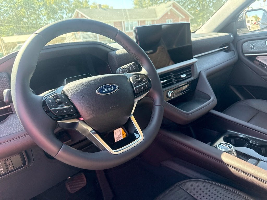 2027 Ford Explorer Platinum