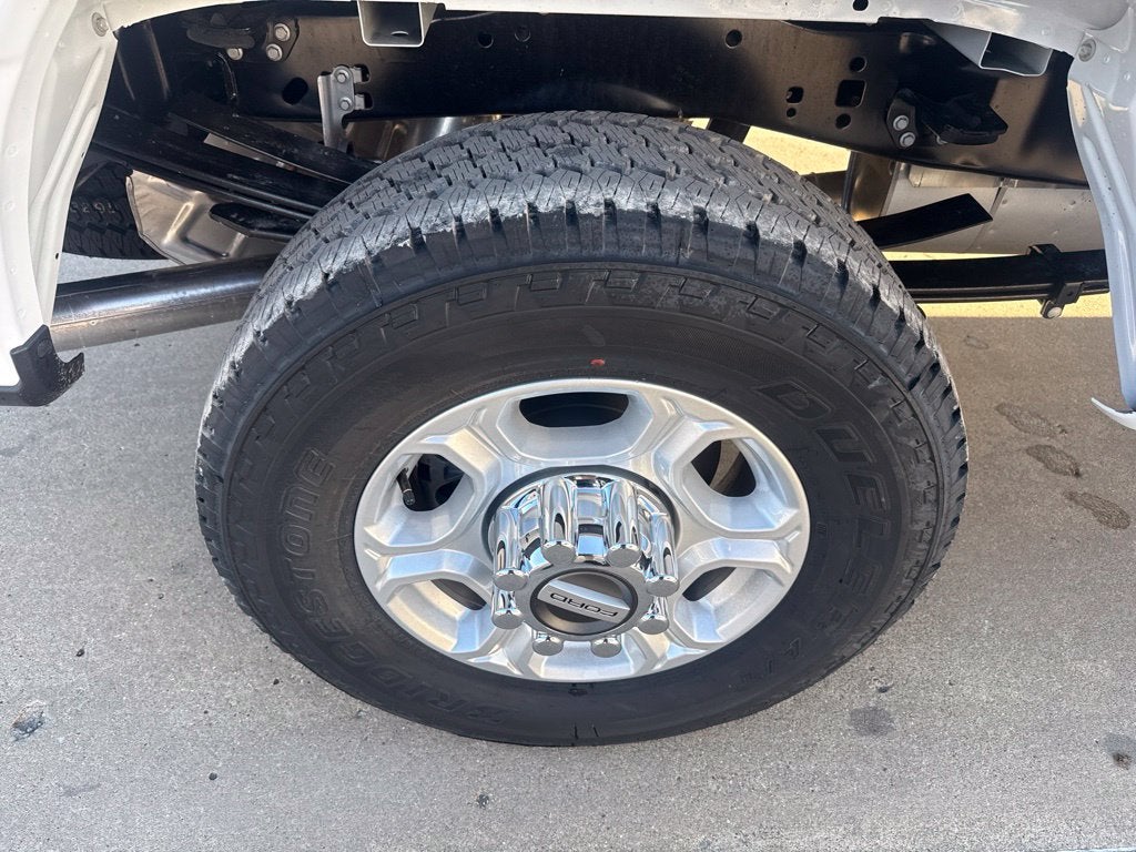 2027 Ford F-250SD XLT