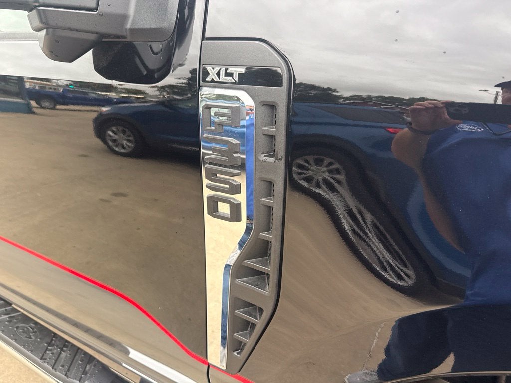 2026 Ford F-350SD XLT