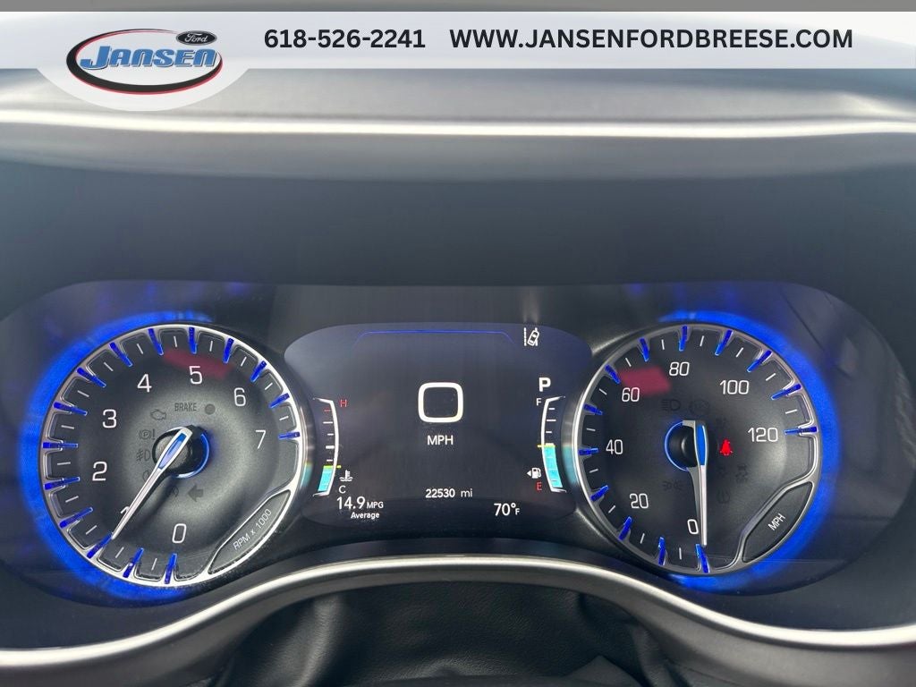 2025 Chrysler Pacifica Select