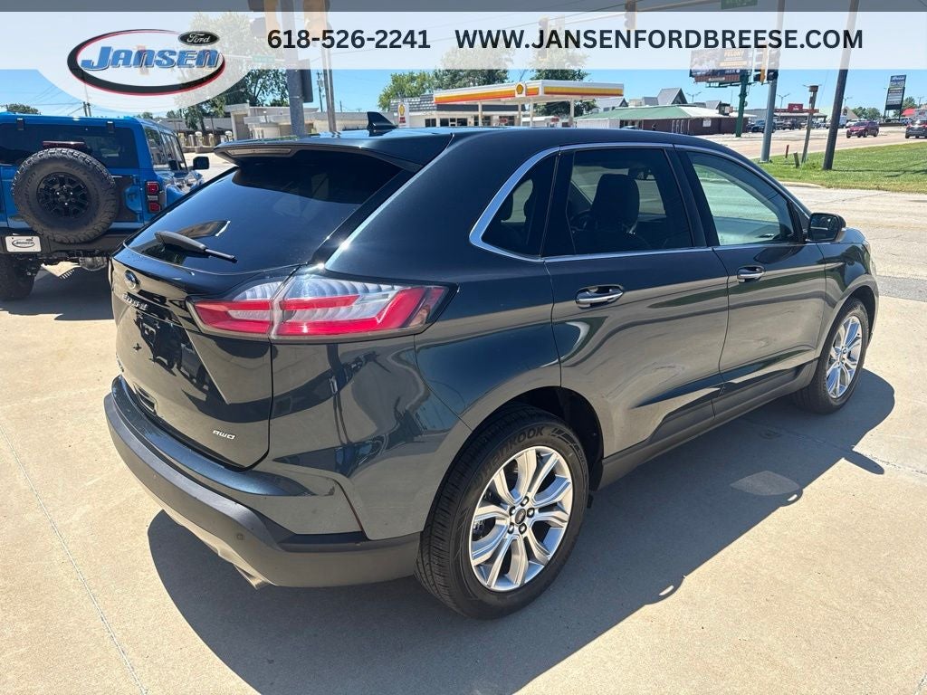 2024 Ford Edge Titanium