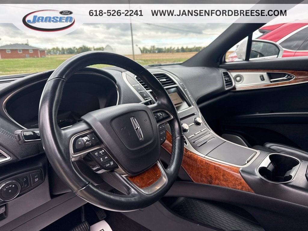 2019 Lincoln Nautilus Reserve