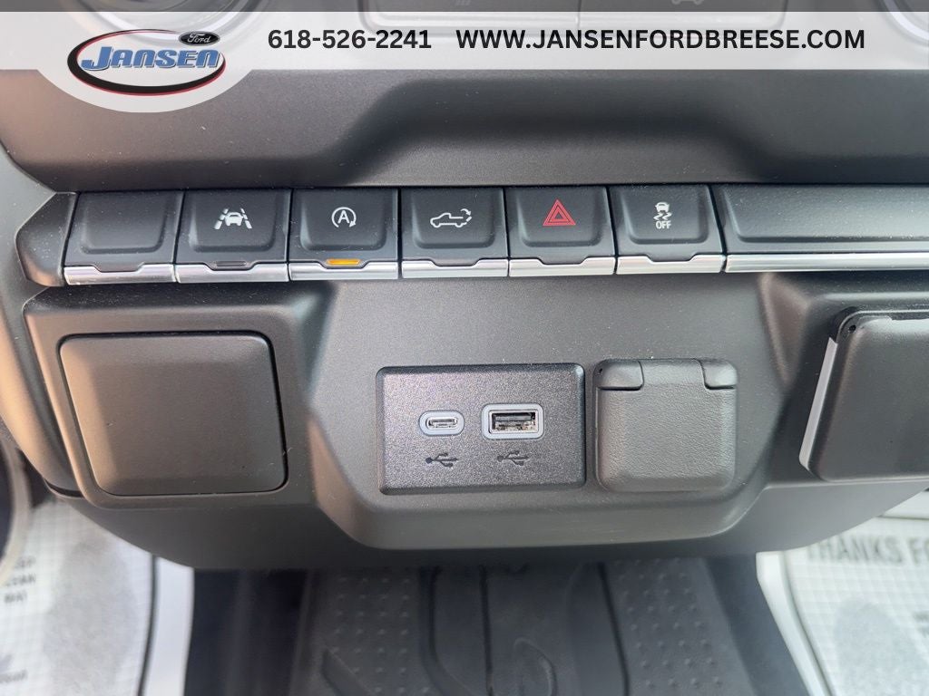 2025 Chevrolet Silverado 1500 Custom