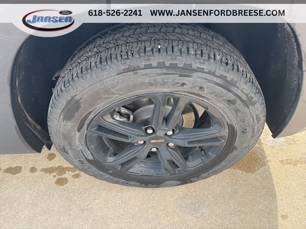 2023 GMC Terrain AT4