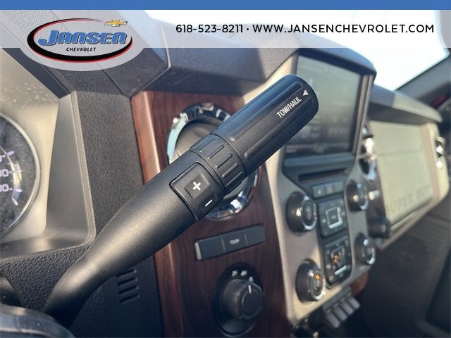 2016 Ford Super Duty F-450 DRW Lariat