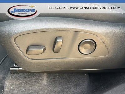 2025 Chevrolet Traverse FWD LT