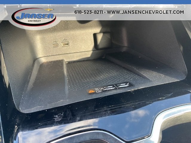 2025 Chevrolet Traverse FWD LT