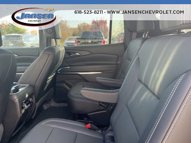 2025 Chevrolet Traverse FWD LT