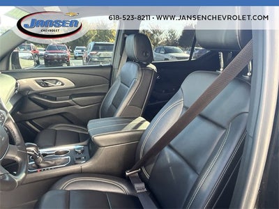 2022 Chevrolet Traverse LT Leather
