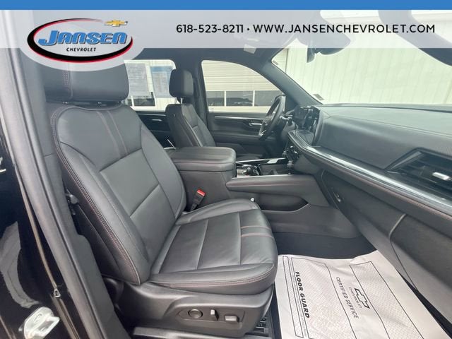 2025 Chevrolet Suburban RST