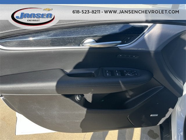 2025 Cadillac XT5 FWD Premium Luxury