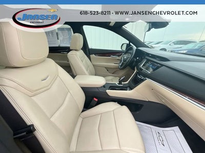 2018 Cadillac XT5 Luxury FWD