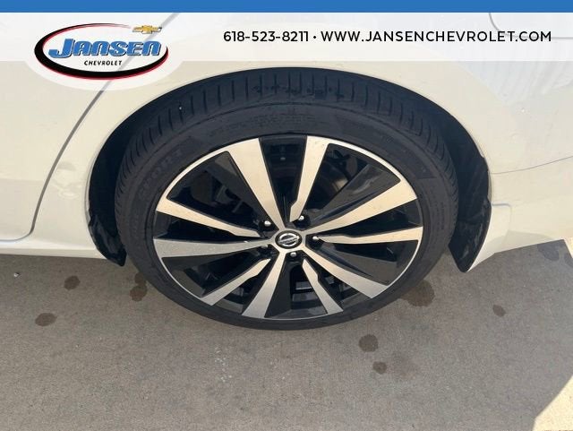 2019 Nissan Altima 2.5 SR