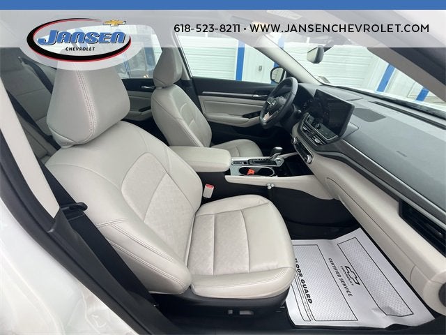 2024 Nissan Altima 2.5 SL