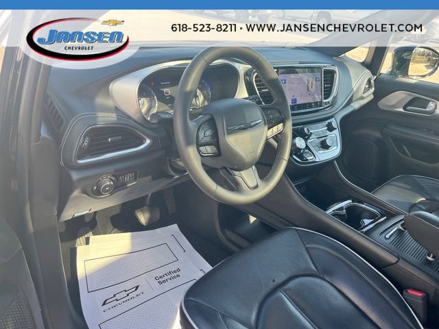 2025 Chrysler Pacifica Limited