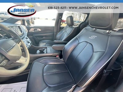 2025 Chrysler Pacifica Limited